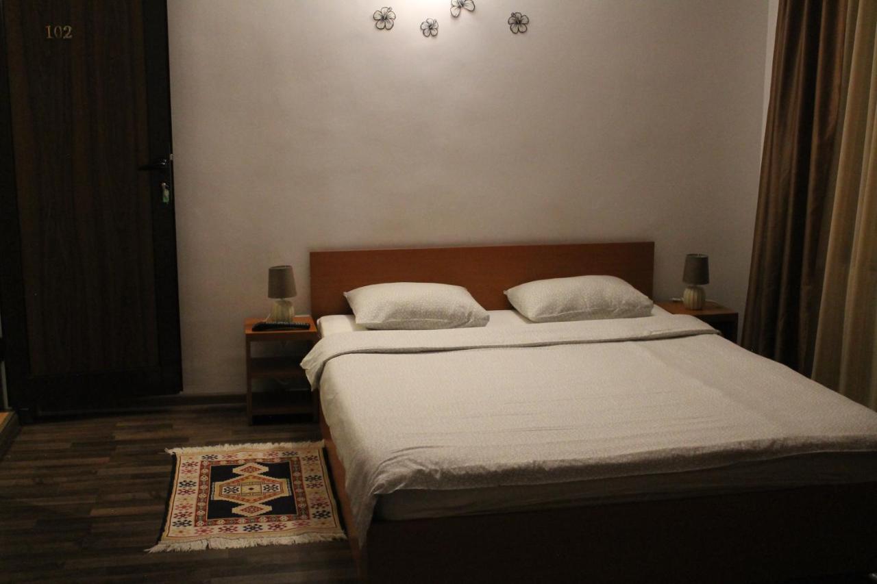 Vila Casa Ta Сіная Екстер'єр фото