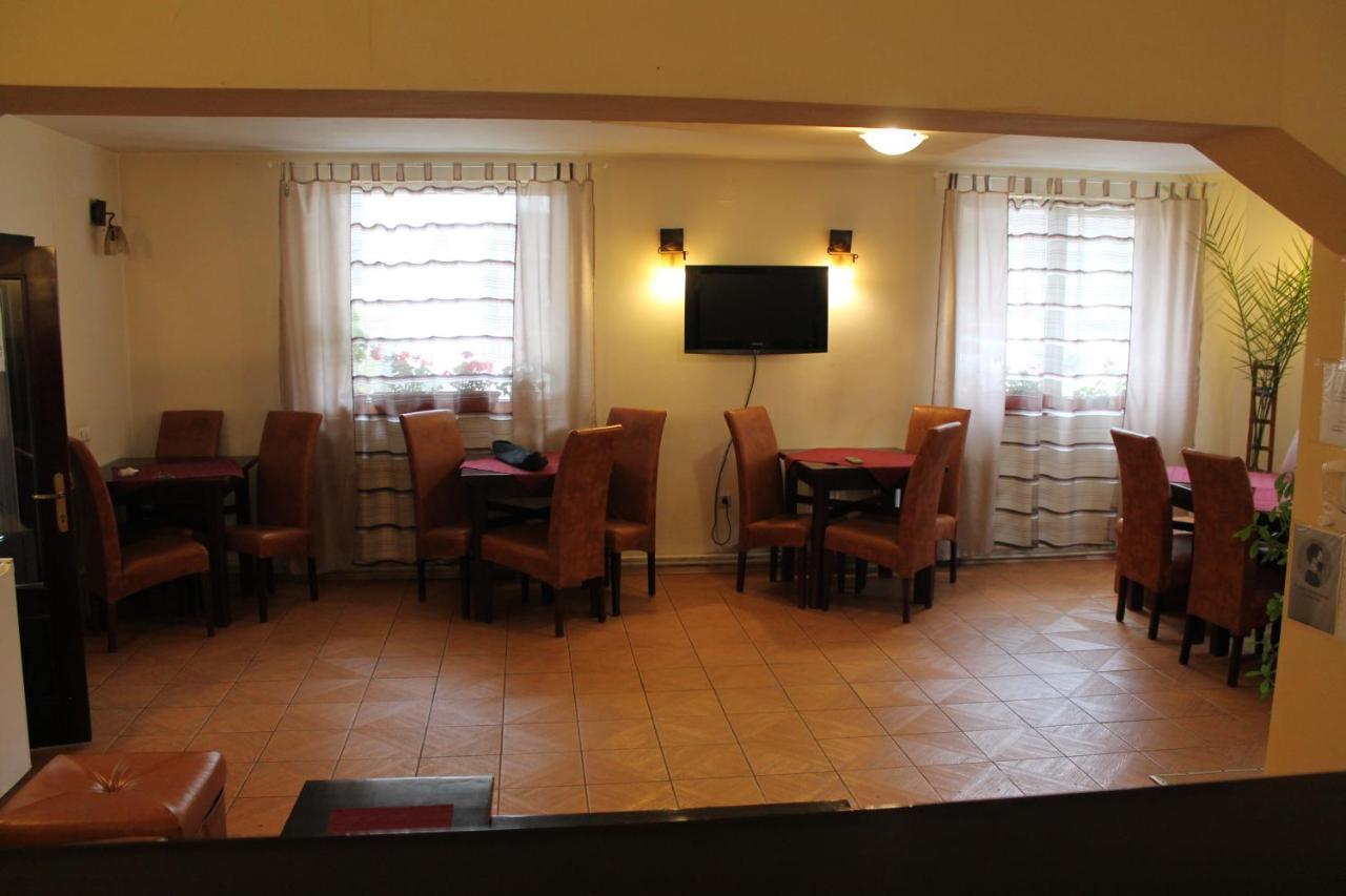 Vila Casa Ta Сіная Екстер'єр фото