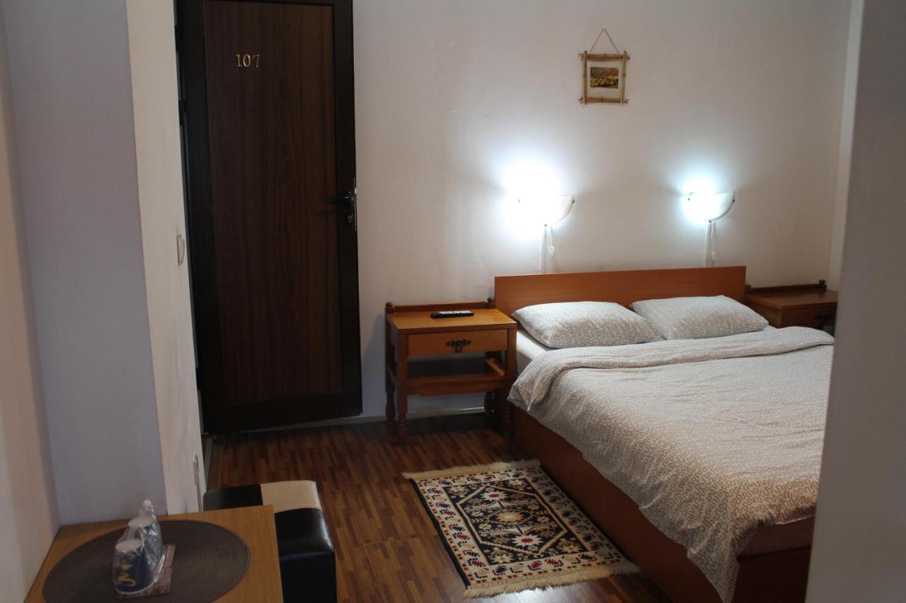 Vila Casa Ta Сіная Екстер'єр фото