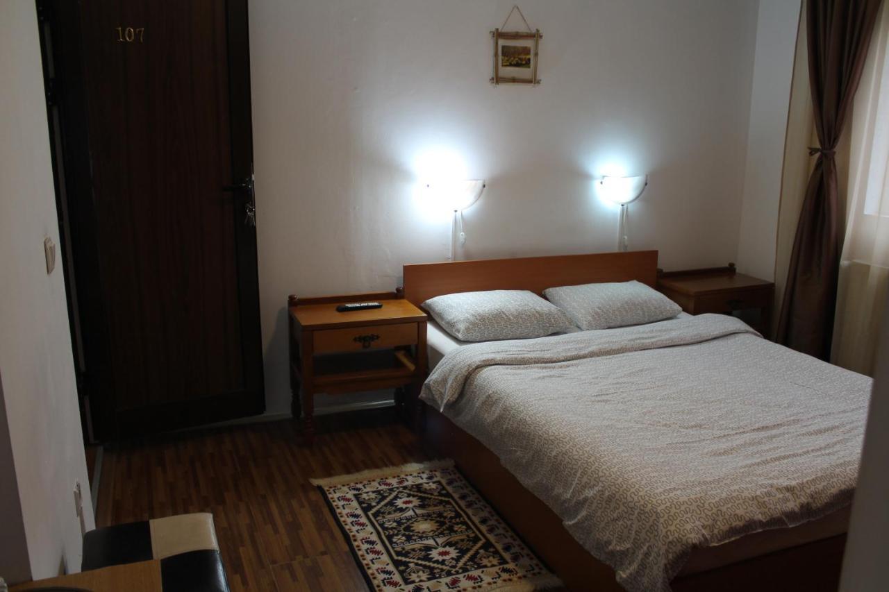 Vila Casa Ta Сіная Екстер'єр фото