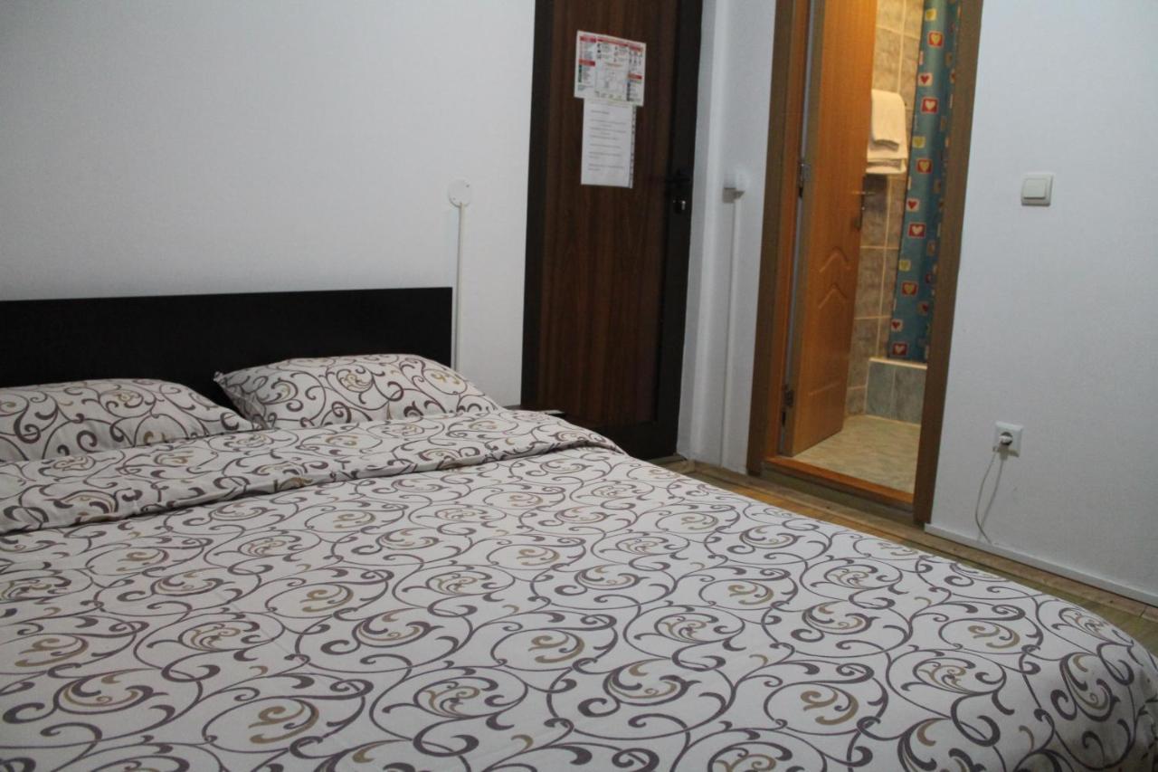 Vila Casa Ta Сіная Екстер'єр фото